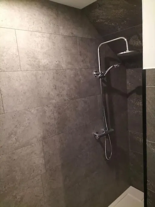 Appartement Pour 4Prs Dans Maison Individuelle 알레몽