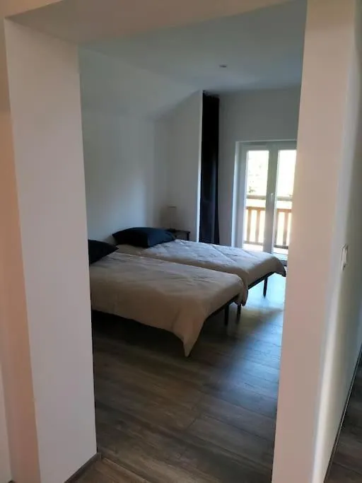 Appartement Pour 4Prs Dans Maison Individuelle 알레몽