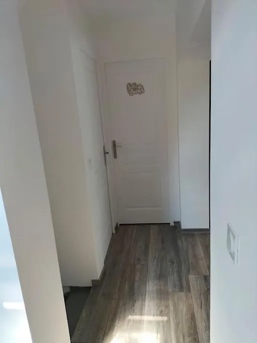 Appartement Pour 4Prs Dans Maison Individuelle 알레몽 아파트